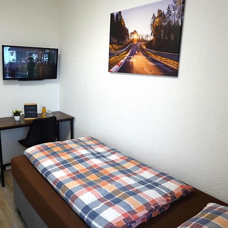 Speedys Bed & Breakfast Reimerath Ngoại thất bức ảnh